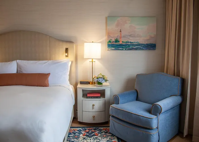 Delamar Greenwich Harbor